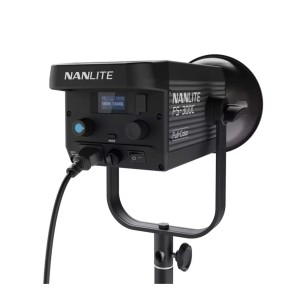 نور ثابت نانلایت مدل FS 300C RGB